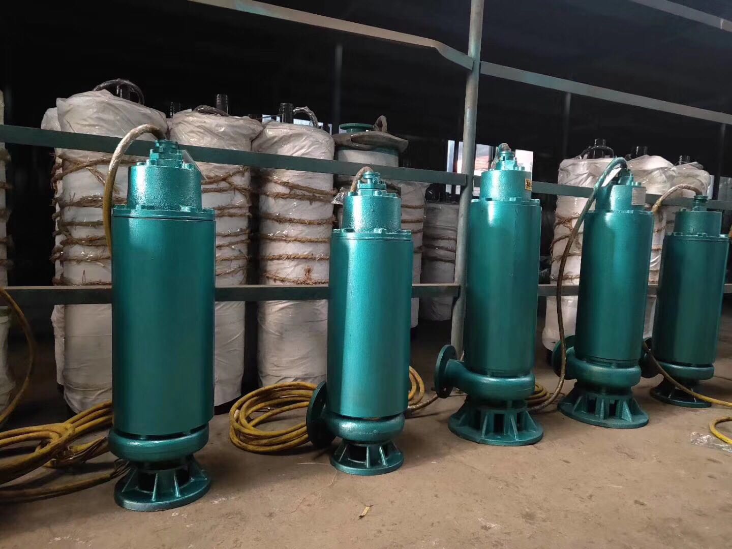 BQS隔爆(bao)型礦用潛(qian)水排沙泵(bèng)定制 BQS隔爆(bào)型礦用潛(qián)水排沙泵(bèng)定制